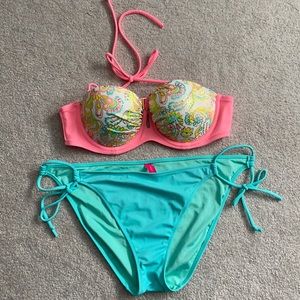 VS bikini